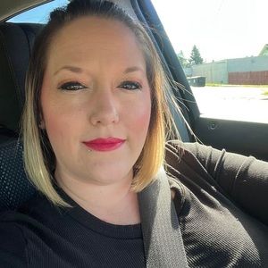 Meet your Posher, Sheena